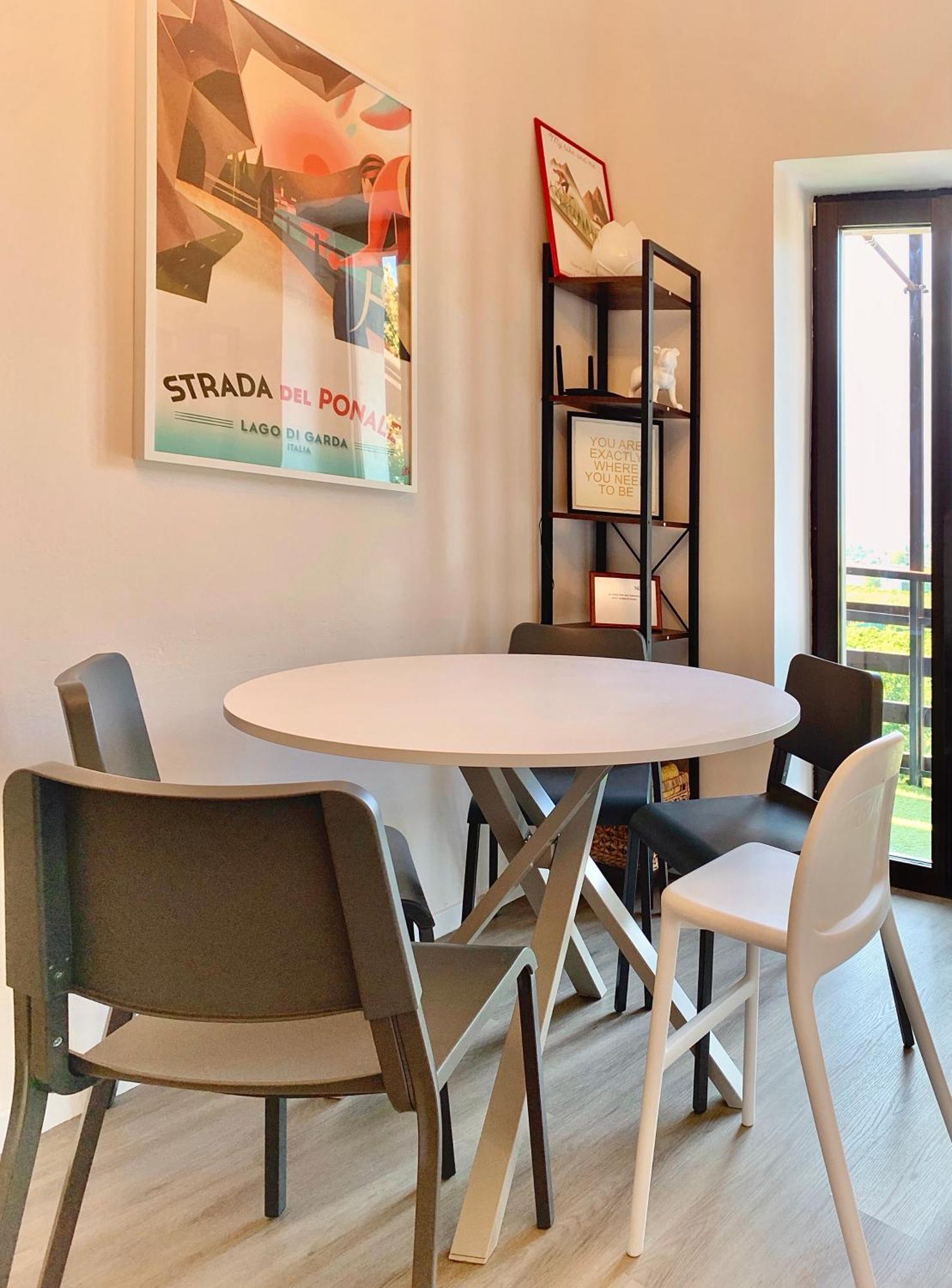 G-House Modernes Apartment Mit Tollem Ausblick Riva Zewnętrze zdjęcie